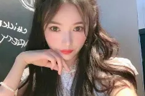 大批明星求工作他反倒最忙“明星界的蜜雪冰城”朱之文给内娱上了一课